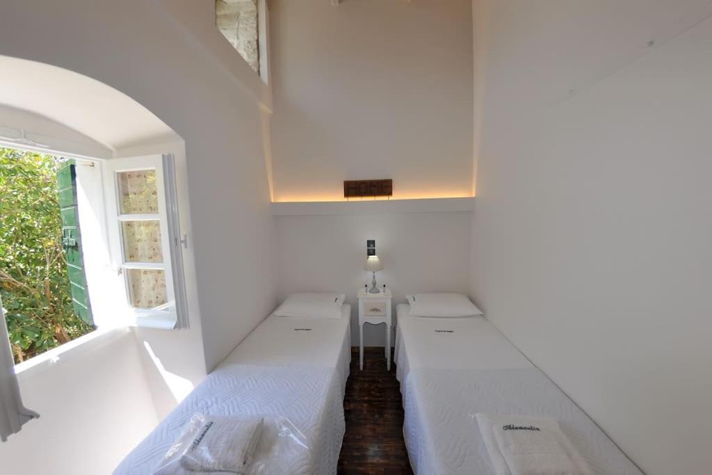 Villa Paxos Adamantia With Private Pool Гайос Экстерьер фото